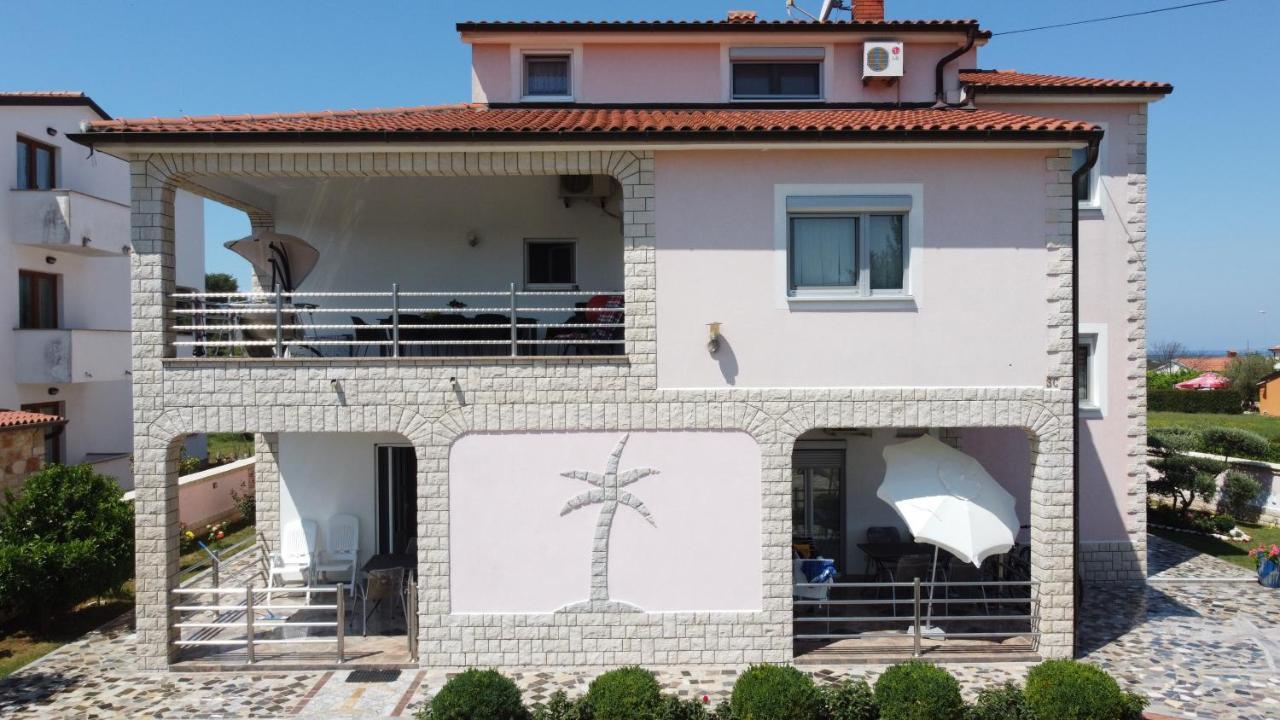 Villa Baldi Tar-Vabriga Екстер'єр фото